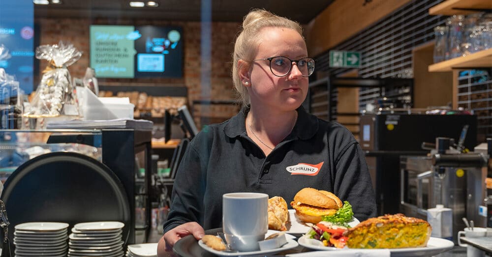 Verkäuferin der Bäckerei Schrunz in Greven