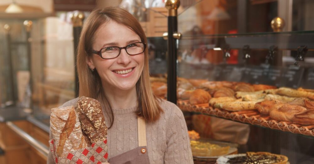 Verkäuferin bei der Bäckerei Hermisch